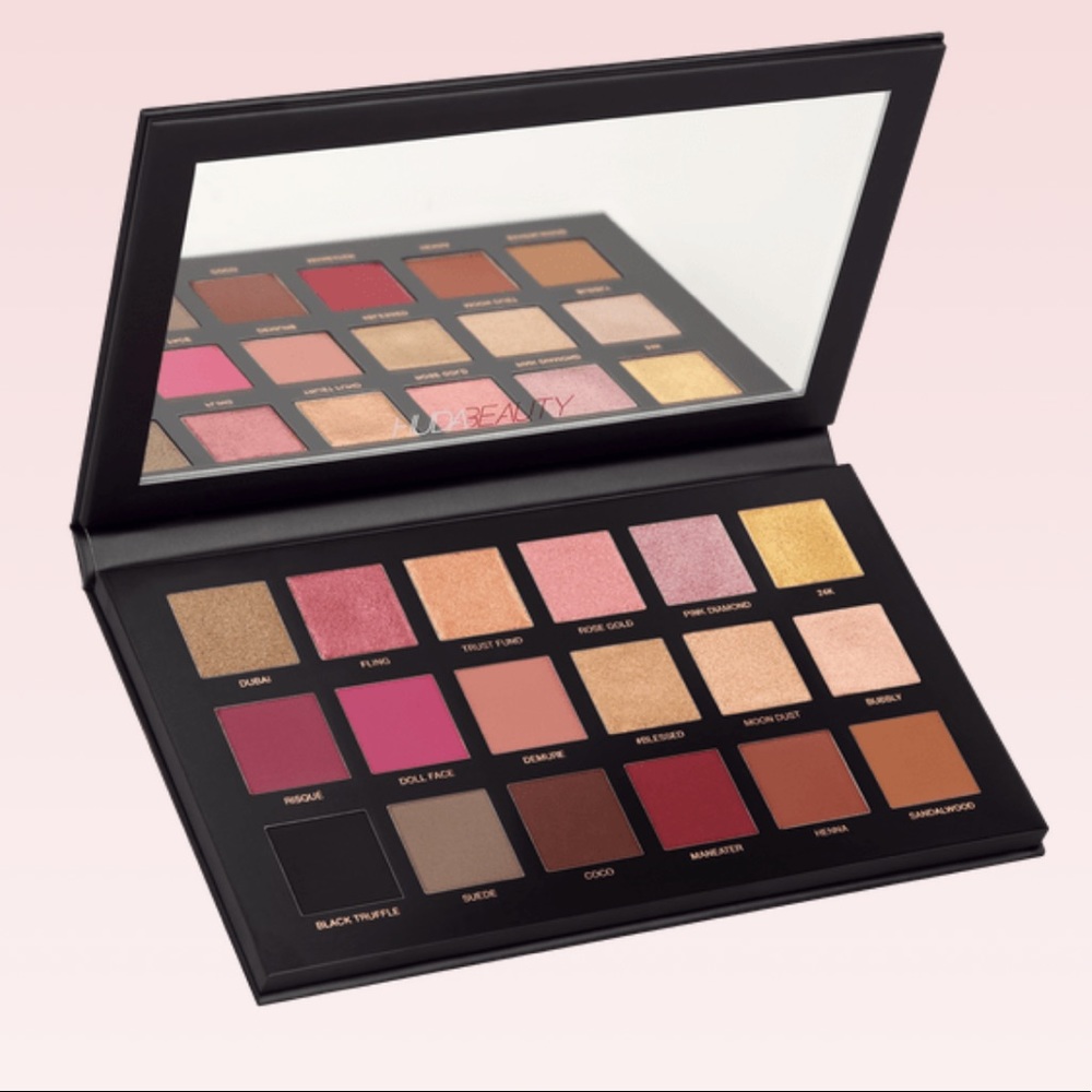 ✨NEW✨ Rose Gold REMASTERED Eyeshadow Palette